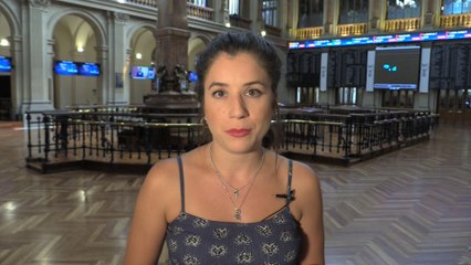 La bolsa termina la semana con caídas y se aleja de los 8.400 puntos