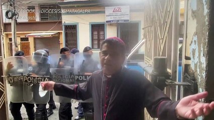 Polícia da Nicarágua leva bispo crítico de Ortega ‘com violência’