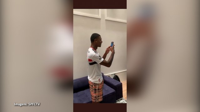 Arboleda comemora classificação do São Paulo para a semifinal da Copa do Brasil