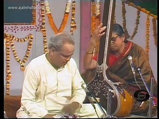 Sunta Hai Guru Gyaani' sings Pt. Kumar Gandharva