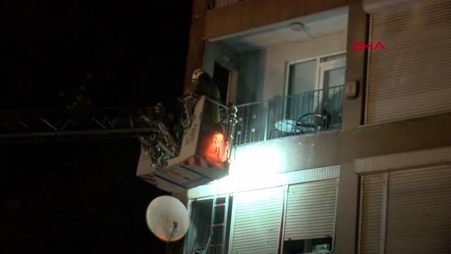 Son Dakika | KADIKÖY BAĞDAT CADDESİ'NDE DAİRE BALKONUNDA ÇIKAN YANGIN KORKUTTU