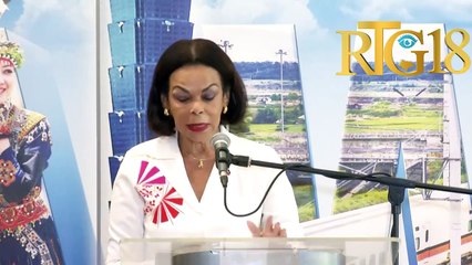 Anbasad Repiblik Chine (Taïwan) remèt sètifika bous etid bay 26 jèn ki pral etidye