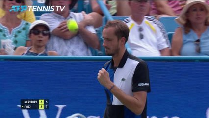 Tải video: Medvedev downs Fritz to reach Cincinnati semis