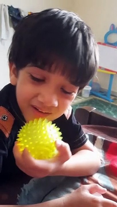 Father and Son | Roothey ho tum tumko kese manau | Never Weep | Small Demands of kids