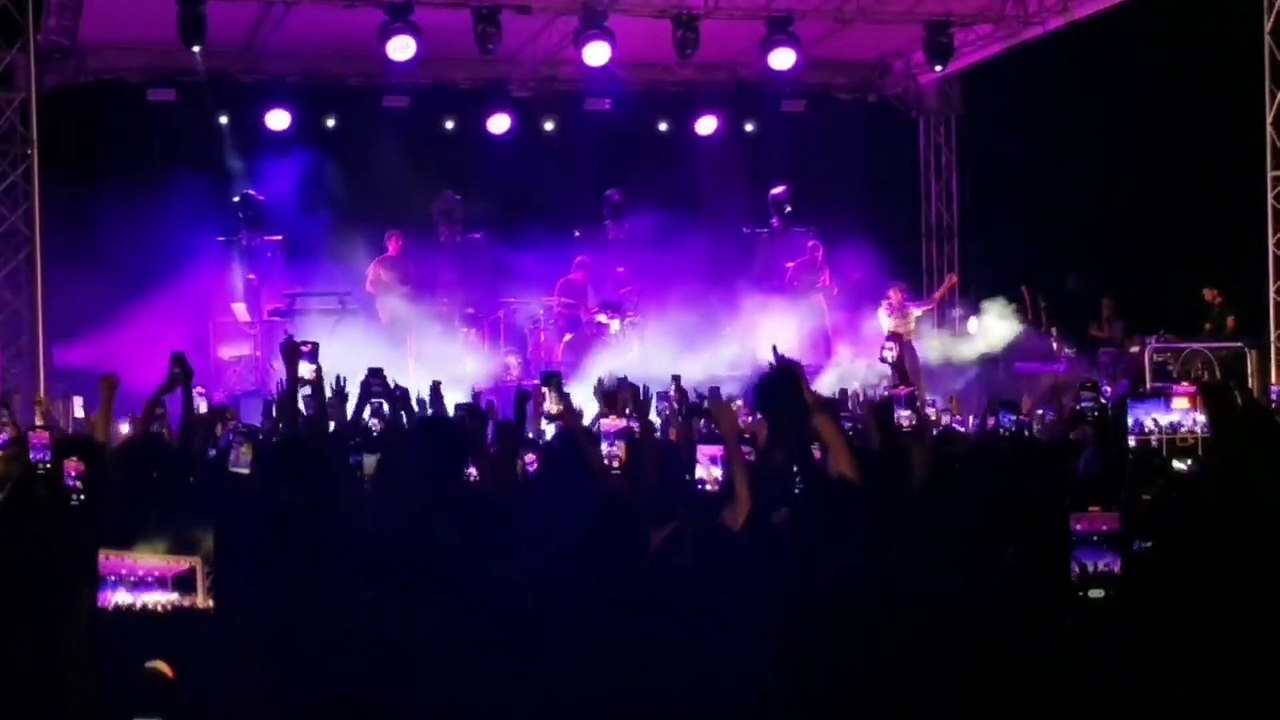 Ariete fa ballare i giovani siciliani al Piccolo Parco Urbano di Bagheria.