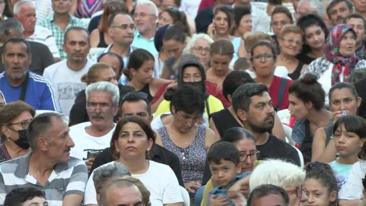 Antalya haber! Muratpaşa Belediye Başkanı Uysal, Aşure İkramına Katıldı