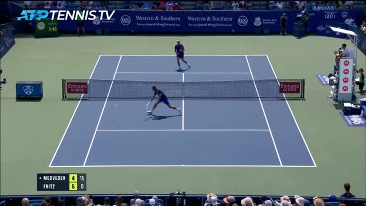 Highlights: Medwedew erneut souverän