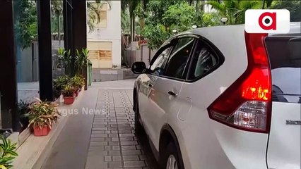 Sara Ali Khan Spotted at Pilates Studio, Santacruz, Mumbai