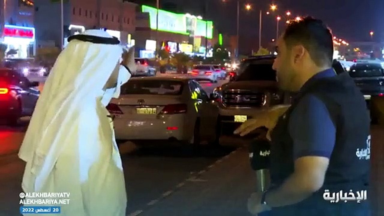 فيديو شاحنات داخل الأحياء .. مخاطر بلا رقابة ...