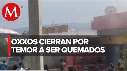Criminales incendian oxxo en Guanajuato