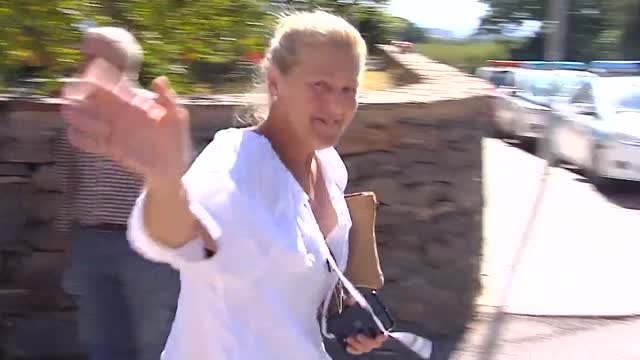 Regreso a casa escalonado de los vecinos afectados por el incendio en Bejís