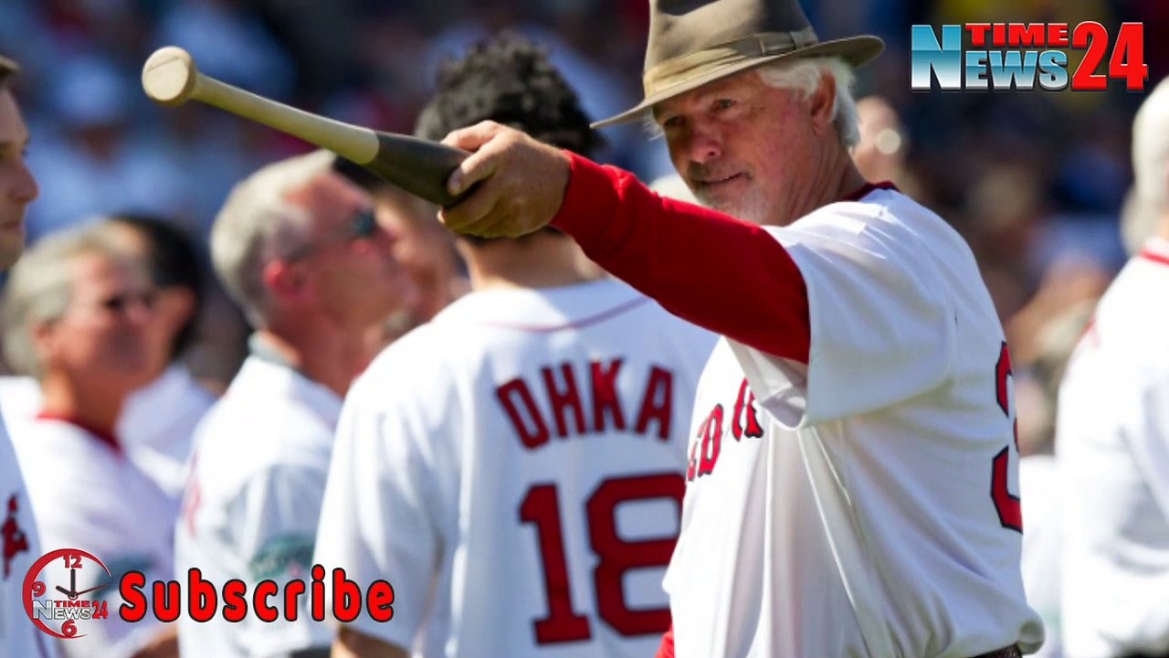 Bill ‘Spaceman’ Lee Collapses during Savannah Bananas game