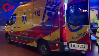 Çaldığı araçla 'metro istasyonunun' merdivenlerine sıkıştı