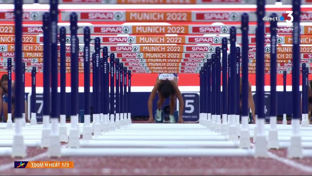 "Coupure de son, désolé" Privé de parole sur France 3, Laurent Luyat trouve un moyen original