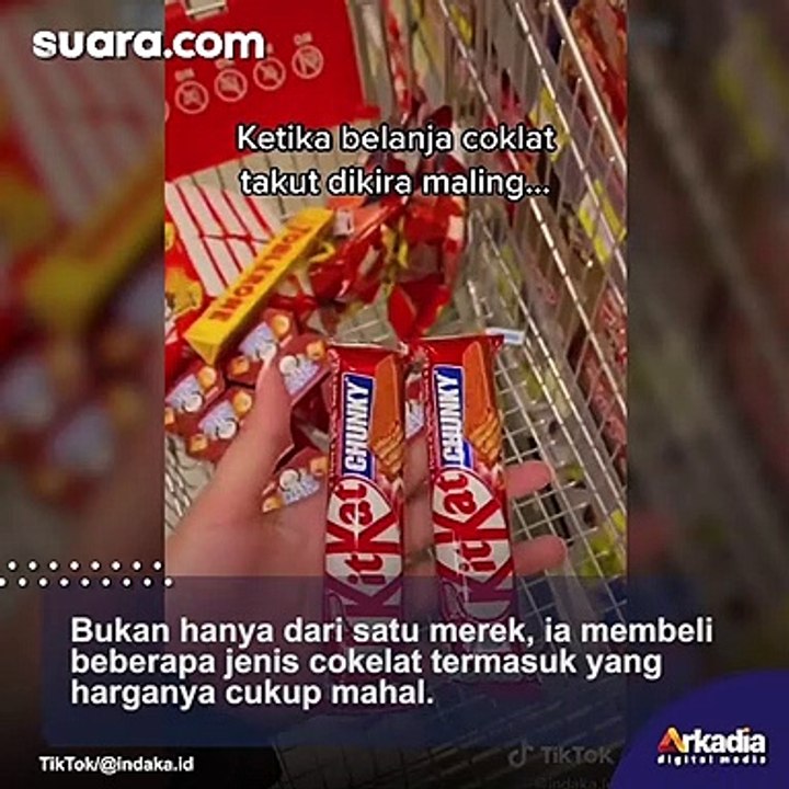Aksi Pria Beri Kado Isi Cokelat Saat Pacar Sedang Sedih, Berhasil Bikin Publik Baper