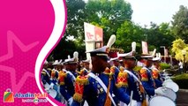 Warga Antusias Saksikan Kirab Drumband Akademi TNI 3 Matra di Sudirman
