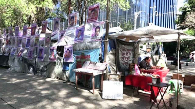 Il caso dei 43 studenti scomparsi otto anni fa: Vogliamo sapere se c'è giustizia in Messico