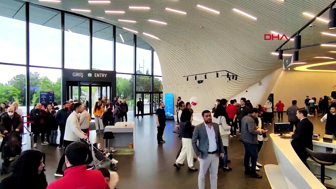 Başkan Erdoğan tarafından açılmıştı! Bakan Karaismailoğlu sayıyı açıkladı : Turistlerin ilgi odağı haline geldi