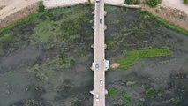 Kuraklıktan etkilenen Tunca Nehri dip seviyede akıyor