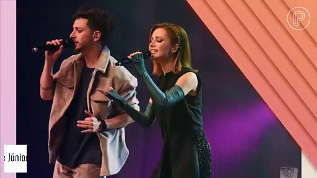 O reencontro de milhões! Sandy recebe Júnior Lima no palco e leva público ao delírio. Fotos!