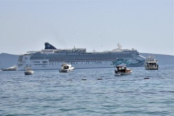 Muğla haber! Büyük gezinti gemisi "Norwegian Jade" Bodrum'a geldi
