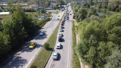 İNKUM'DA HAFTA SONU YOĞUNLUĞU; GİRİŞLER KAPATILDI