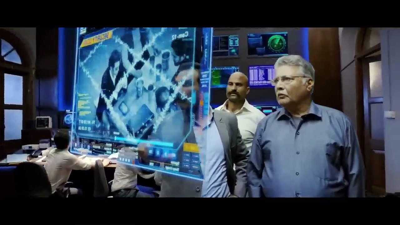 Bang Bang Movie Best Scene | Hrithik Roshan | Katrina K/Rajveer Le Bhaga Kohinoor | Kohinoor Scene |//बैंग बैंग मूवी बेस्ट सीन | ऋतिक रोशन | कैटरीना के/राजवीर ले भगा कोहिनूर | कोहिनूर दृश्य |فيلم بانج بانج أفضل مشهد | هريثيك روشان | كاترينا ك / راجفير