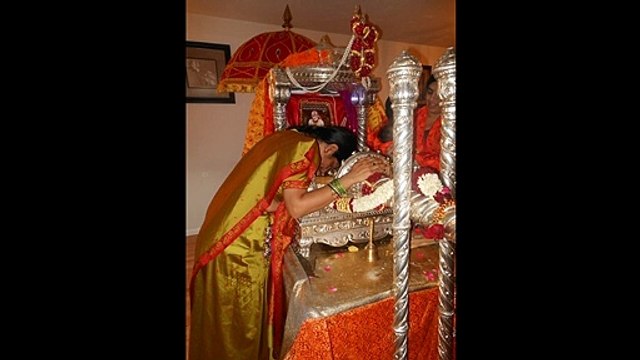 Saibaba Ashttoter Shatanamavali by Chitralekha Dixit