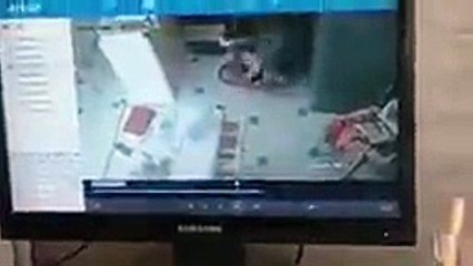 فيديو مروع للاعتداء على طبيبة بمحافظة مصرية