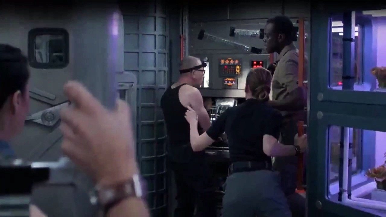 Away Staffel 1 Folge 6 HD Deutsch