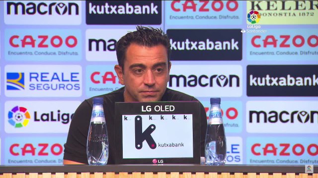 Rueda de prensa de Xavi Hernández tras el Real Sociedad vs. Barcelona