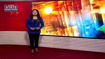 Uttar Pradesh : Unnao में जन सुनवाई के दौरान गेम खेल रहे अधिशासी अभियंता की वीडियो वायरल | UP News |