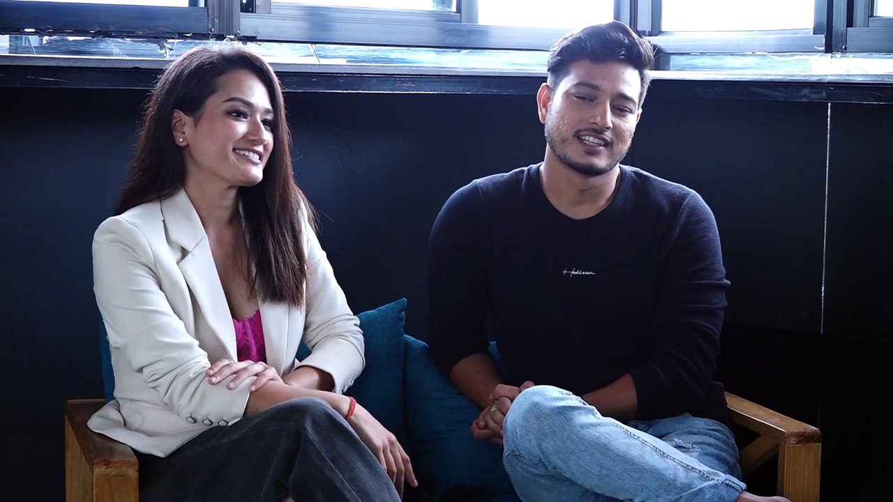 अध्यारो मा के गर्छन पुष्प र श्रध्दा - Lets Talk - Episode 1 - Puspa Khadka _ Shraddha Chhetri .