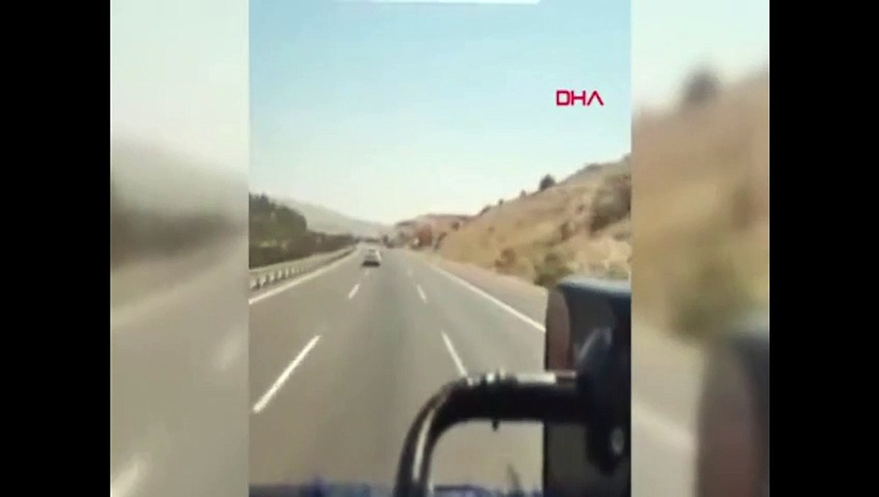 Gaziantep’te kaza geliyorum demiş! 130 km hız 307 metre fren izi!