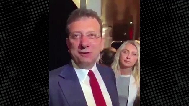 Ekrem İmamoğlu konuşurken kelimeleri toparlayamadı! Dilek İmamoğlu'nun tedirgin hali kameraya yansıdı