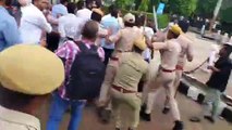 Student Union Election 2022: यूनिवर्सिटी में गर्माया माहौल, पुलिस ने किया लाठी चार्ज