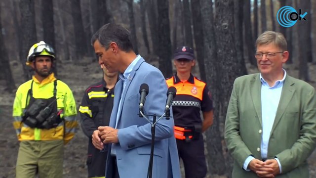 Sánchez se salta las recomendaciones de Emergencias y viaja a hacerse la foto en los incendios de Bejís