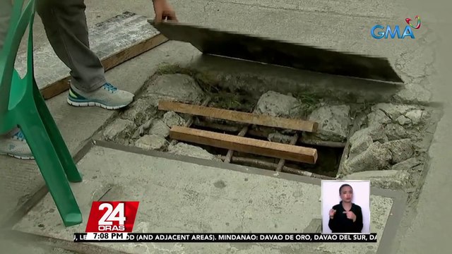 2 estudyante, nasugatan umano dahil sa butas sa daan; pamunuan ng paaralan at mga awtoridad, pinatakpan na ang nasabing butas | 24 Oras