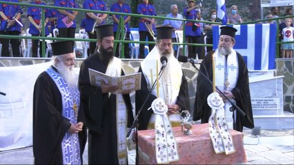 Αποκαλυπτήρια μνημείου στην Αταλάντη από τον Αρχιεπίσκοπο Ιερώνυμο