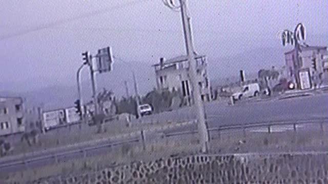 Gaziantep gündem haberleri: GAZİANTEP - Otomobille pikabın çarpıştığı kazada 3 kişi yaralandı