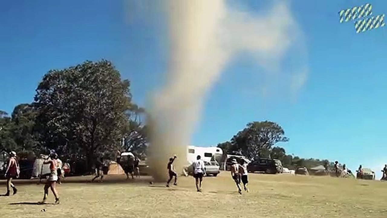 20 EPIC TORNADOES CAUGHT ON CAMERA