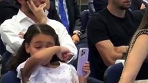 La hija de Casemiro no pudo evitar llorar durante la despedida de su padre del Real Madrid