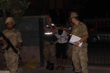 Son dakika haberi | Kilis'te öldürülen anne ve kızın katil zanlısı adliyeye sevk edildi