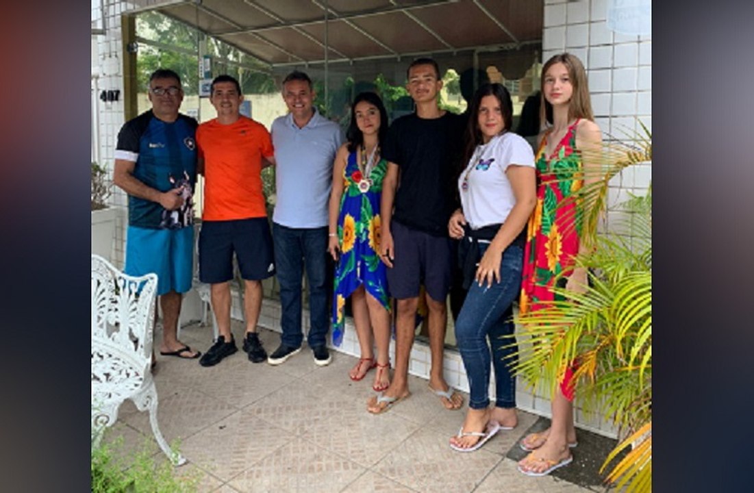 Prefeito parabeniza estudante santa-helenense que vai disputar Jogos Escolares no Rio de Janeiro