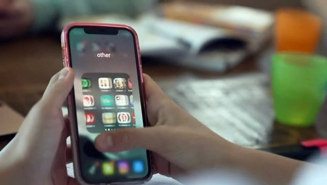 Online self harm on the rise, experts say parent should understand the dangers