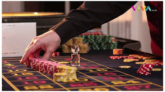 Polisi Ramai-ramai Grebek Sarang Judi, Ini yang Terjadi!