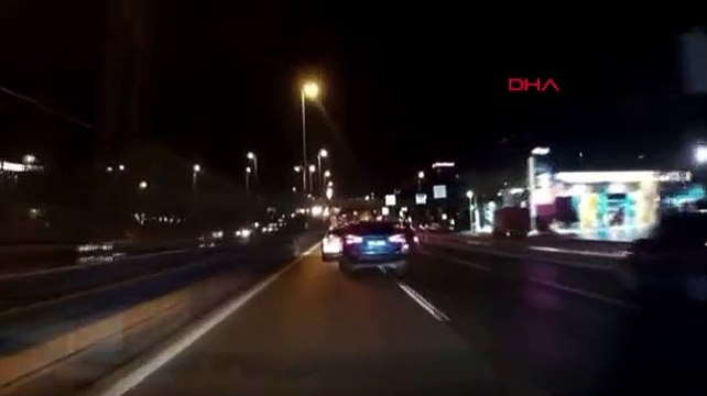 Maganda sürücü ortalığı birbirine kattı! Önündeki 2 otomobili paramparça etti: O anlar kamerada