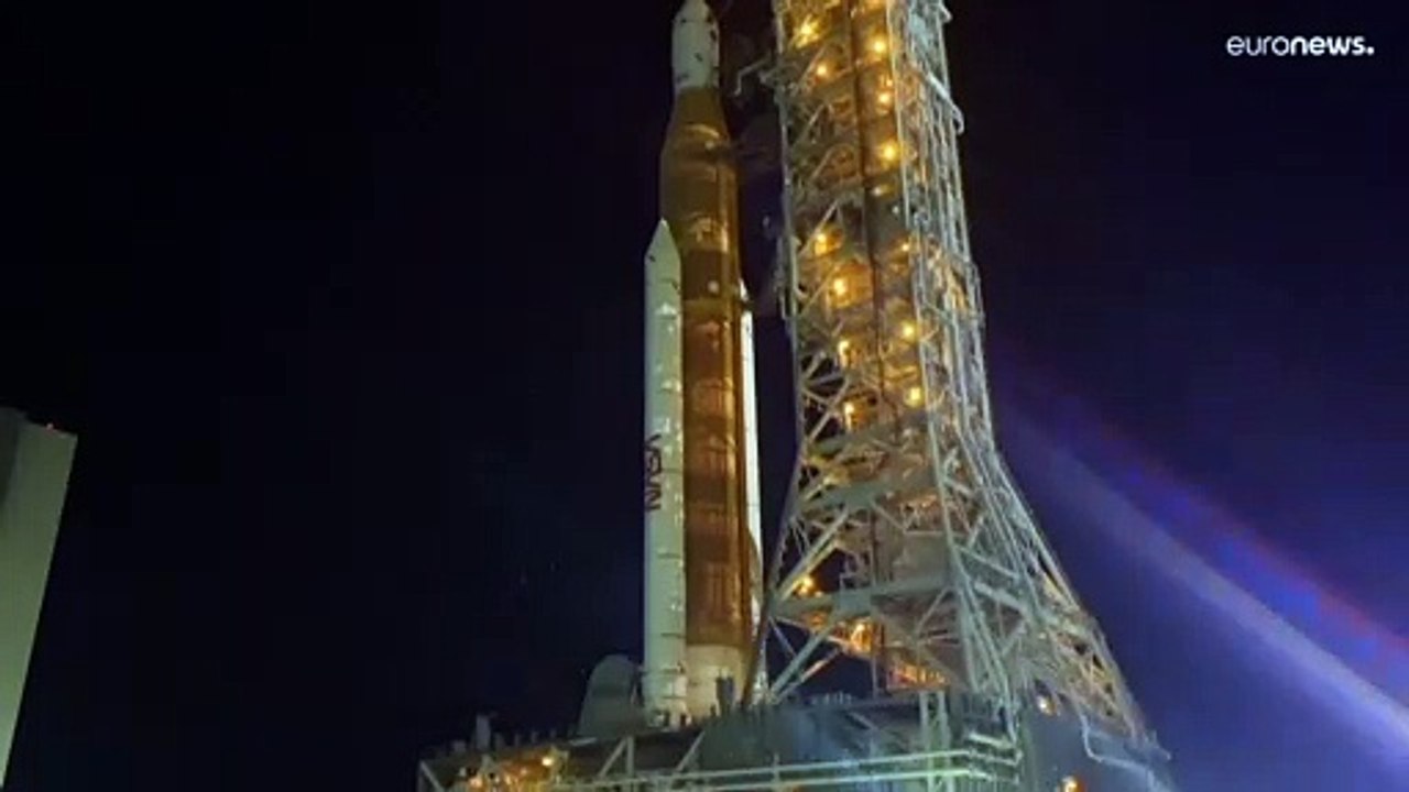 Objectif lune : la fusée de la Nasa est en place, départ prévu le 29 août