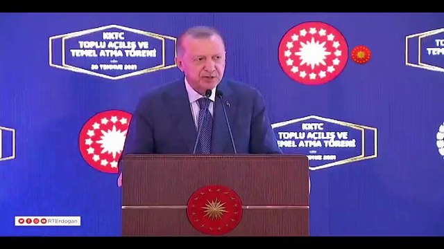 Erdoğan'ın prompterı takıldı: Kim yönetiyor bunu!