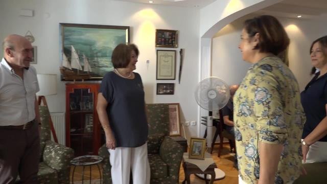 İzmir yerel haberi: İzmir 100. Yıl Anı Evi'ne Anlamlı Bağış. Tunç Soyer: Bu Hafızayı Birlikte Yaşatacağız